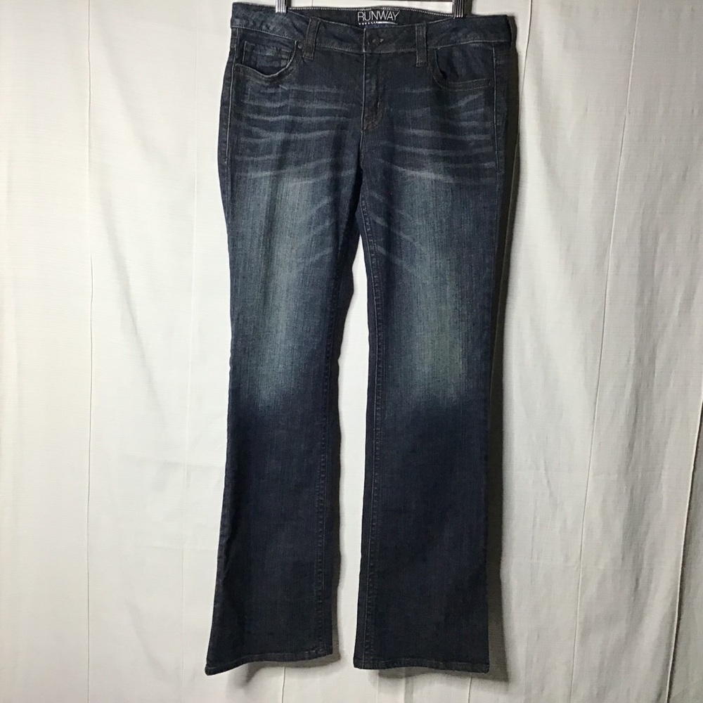 Runway Jeans. Size 12L